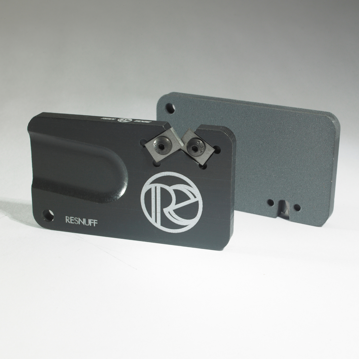 Redi-Edge® Snuffer